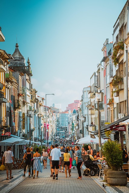 La Rue du Bailli, un semi-piétonnier qui fait jaser : Amendes à la clé… mais pas pour Ixelles !