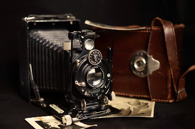 Une expo photo magique à l'Abbaye de Stavelot : le début du 20e siècle comme si vous y étiez !