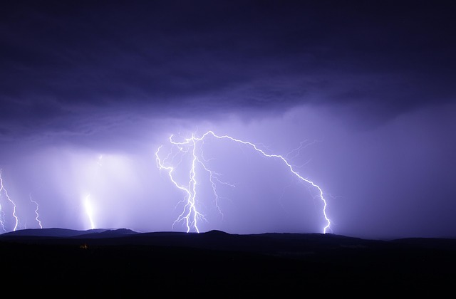 Alerte jaune à la chaleur : des orages attendus ce mardi
