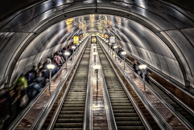 Bruxelles : le trafic du métro rétabli après un début d'incendie aux Étangs Noirs